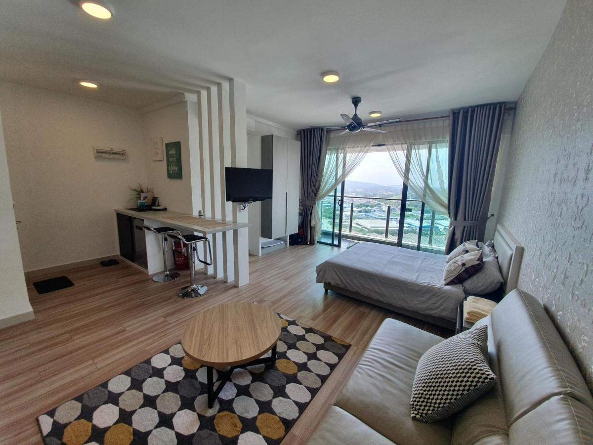 Апартаменти Mhb 30 Sulte Evo Soho Bandar Baru Bangi Free Netflix And Wifi Екстер'єр фото